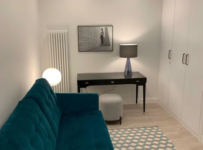 Arrasate Stylish, Super And New.