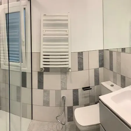 Arrasate Stylish, Super And New. Apartment